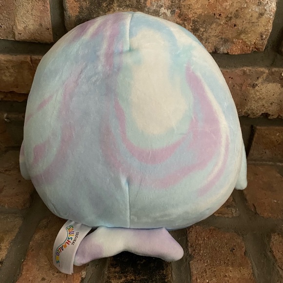 NWT Squishmallow Laslow 7” Beluga - Picture 3 of 4